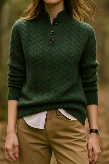 Sweter damski w warkocze w kolorze ciemnozielonym – ze stójką zapinaną na guziki