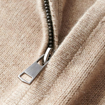 Sweter męski ze stójką i krótkim zamkiem, klasyczny – zdjęcie 7