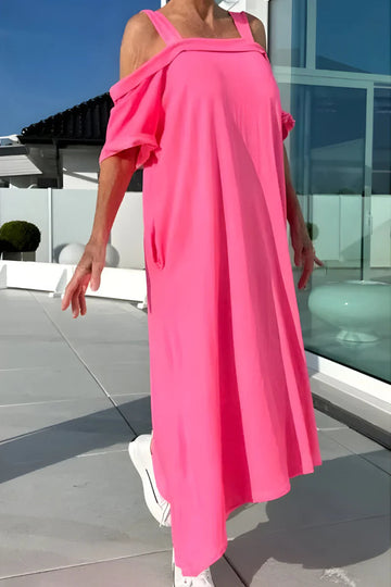 Sukienka damska oversize maxi w kolorze fuksjowym – z odkrytymi ramionami