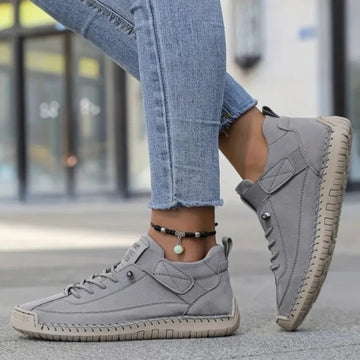 Sneakersy damskie ortopedyczne w kolorze szarym – z szerokim noskiem na rzep